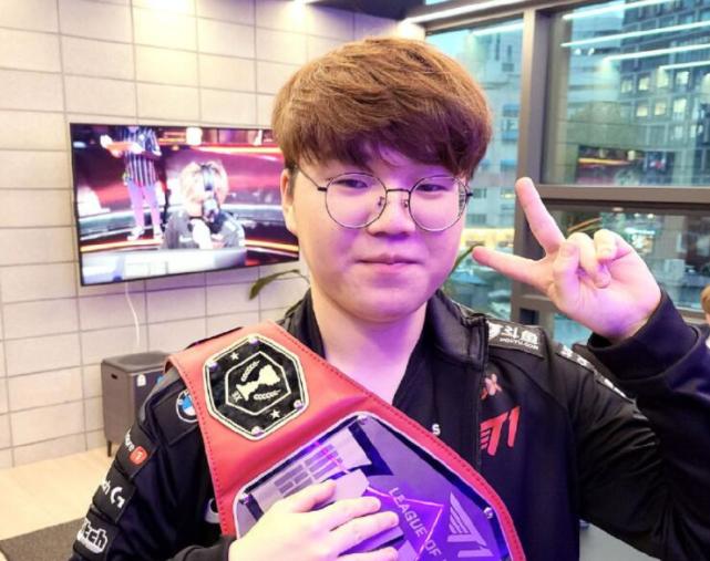 豫地给他球 豫地给他球