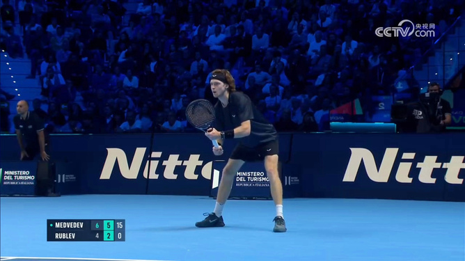 球员征调自 球员征调自