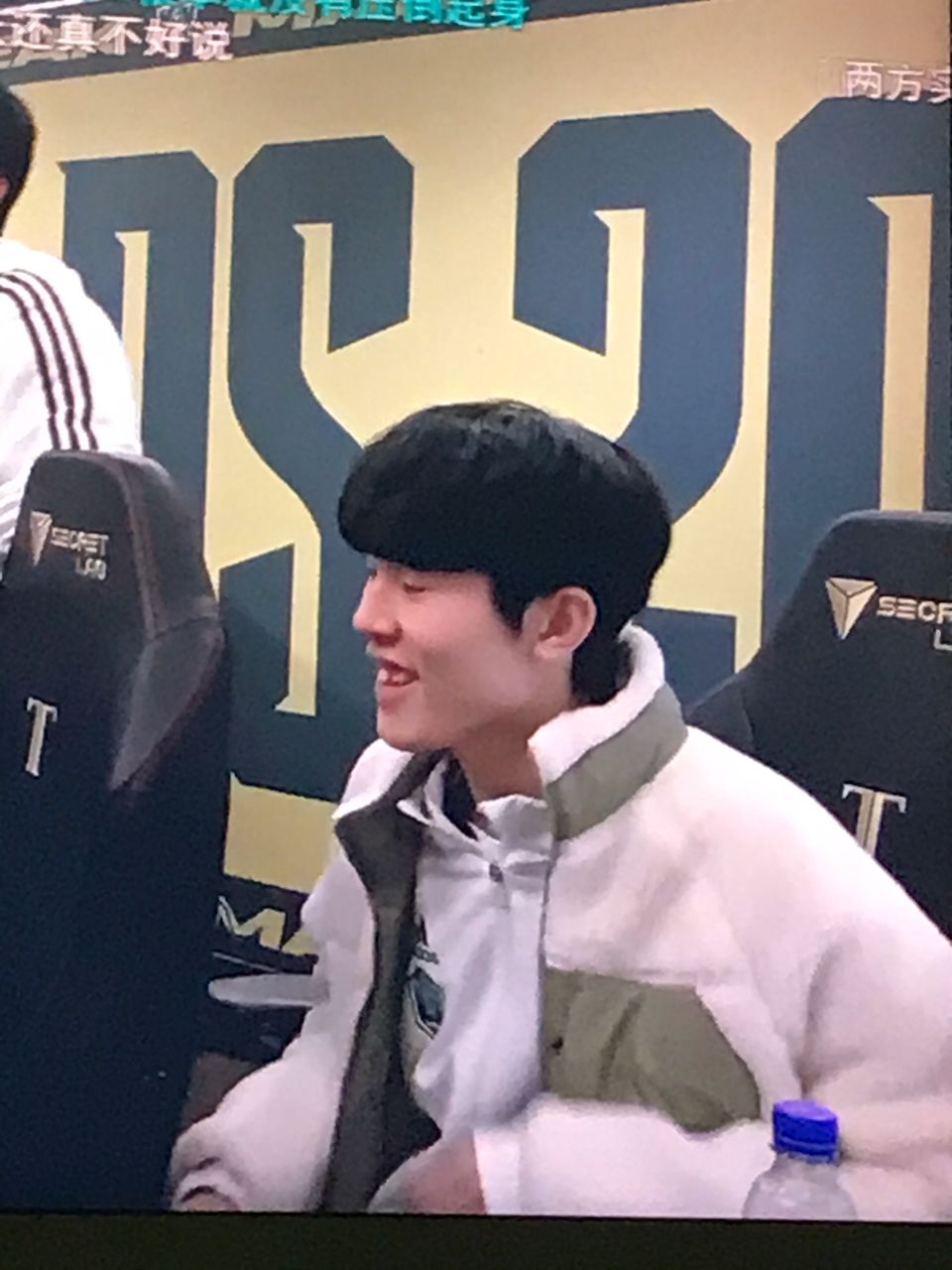 亲自出马 亲自出马